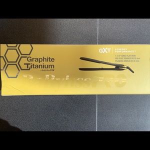 Graphite Titanium 1 1/4 in. Ionic Flat Iron